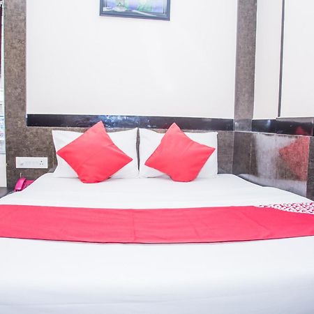 Oyo Hotel Executive Inn 아가르탈라 외부 사진